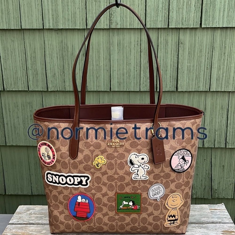 Coach X Peanuts City Tote In Signature Canvas With Patches Bag Purse